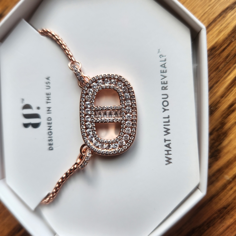 Elegant Rose Gold Bracelet with Crystals